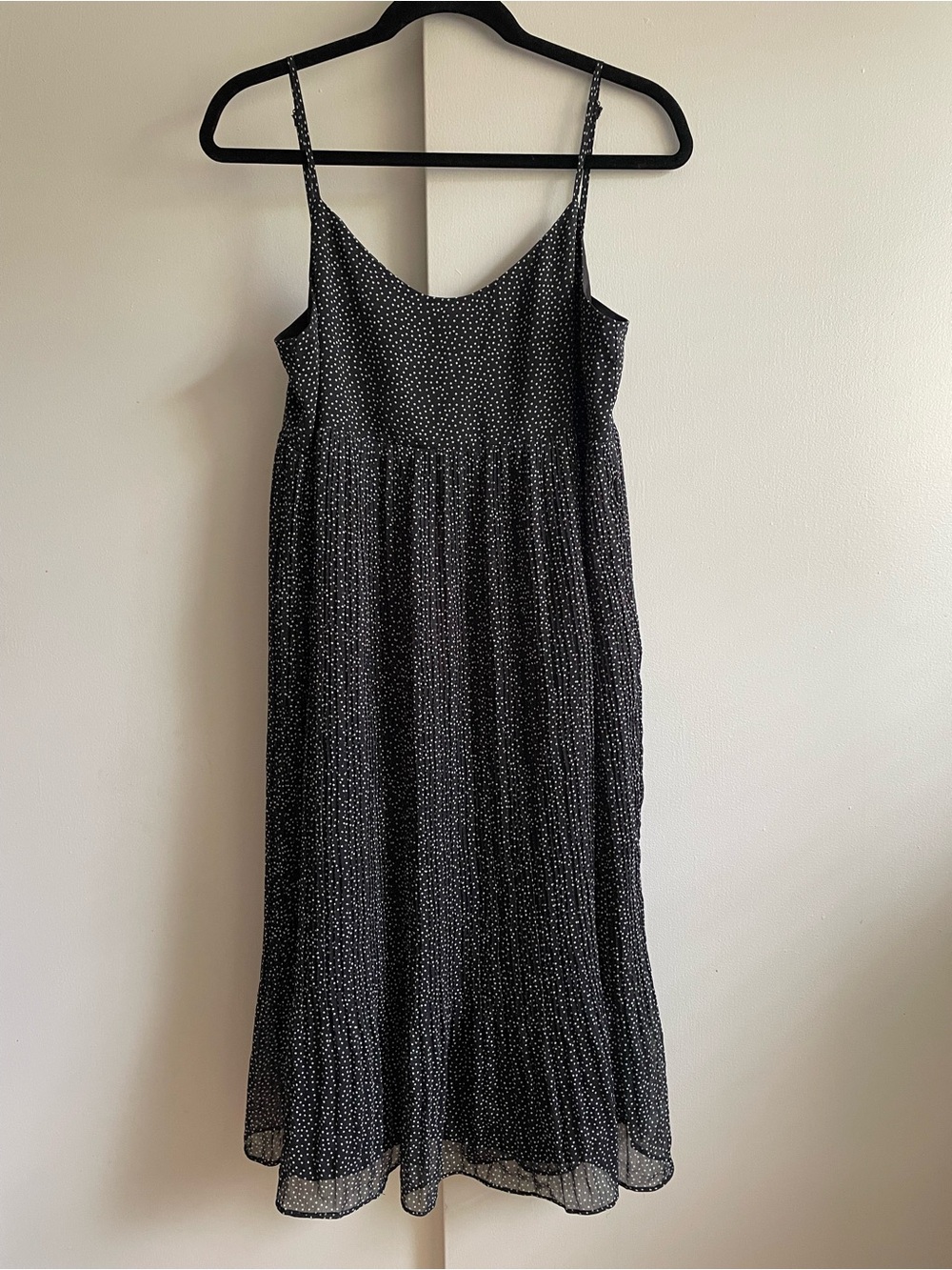 OAK + FORT Polka Dot Crinkle Pleated Cami Dress Small